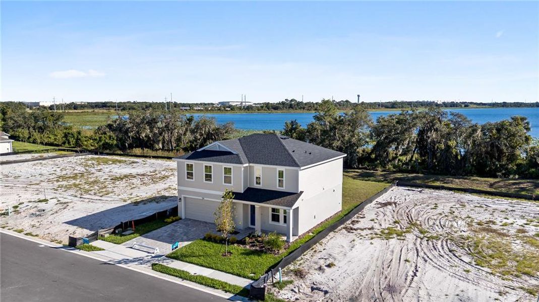 Image 50 of a home in Willowbrook North.