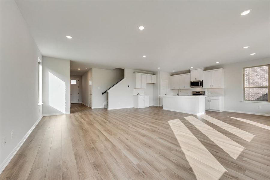 Spacious, unfurnished interior of a new home in Walden Pond, Forney (Image 28). Spacious, unfurnished interior of a new home in Walden Pond, Forney (Image 28).