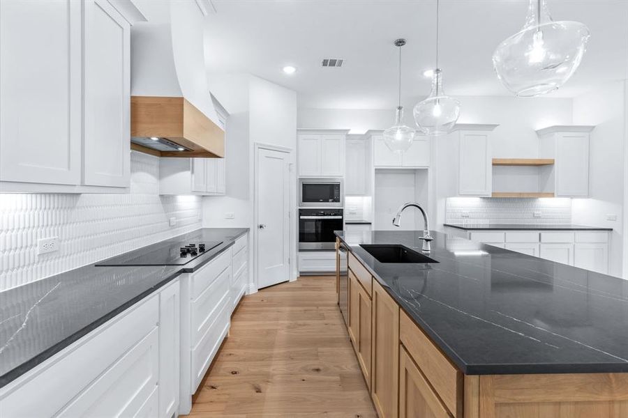Furnished interior view inside a new home in University Park at Northpointe, Denton (Image 30).