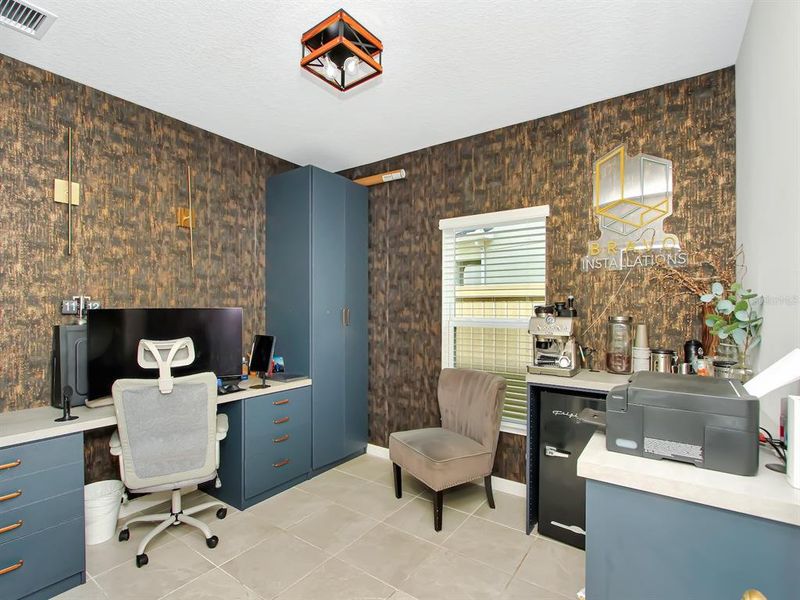 Furnished interior view inside a new home in , Kissimmee (Image 7).