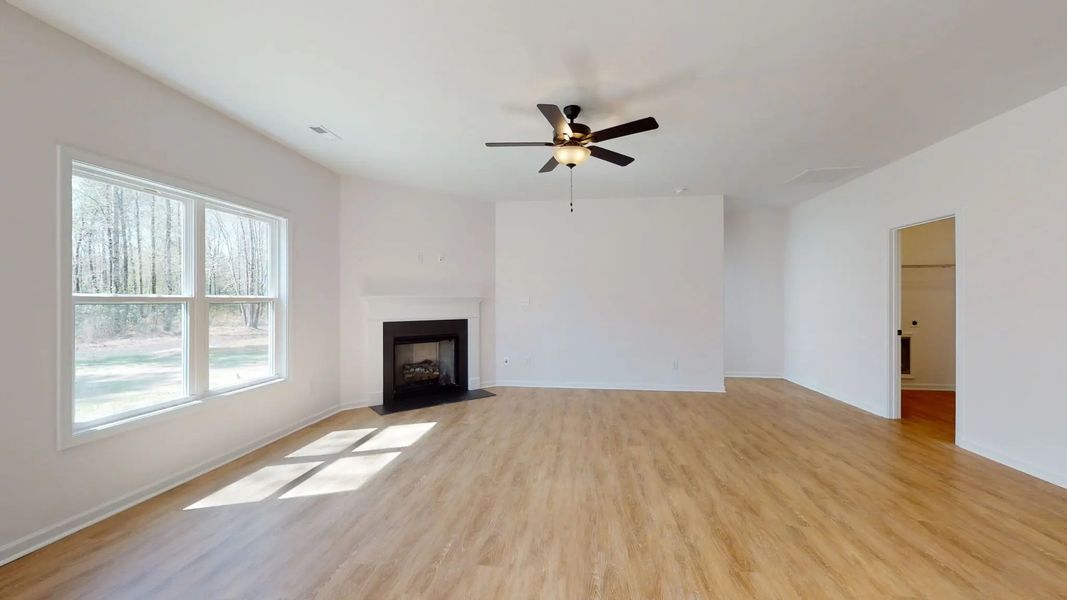 Representative unfurnished interior of a home built from the Catherine A by JC Jackson Homes,LLC in Heritage Pointe, Newport (Image 24).