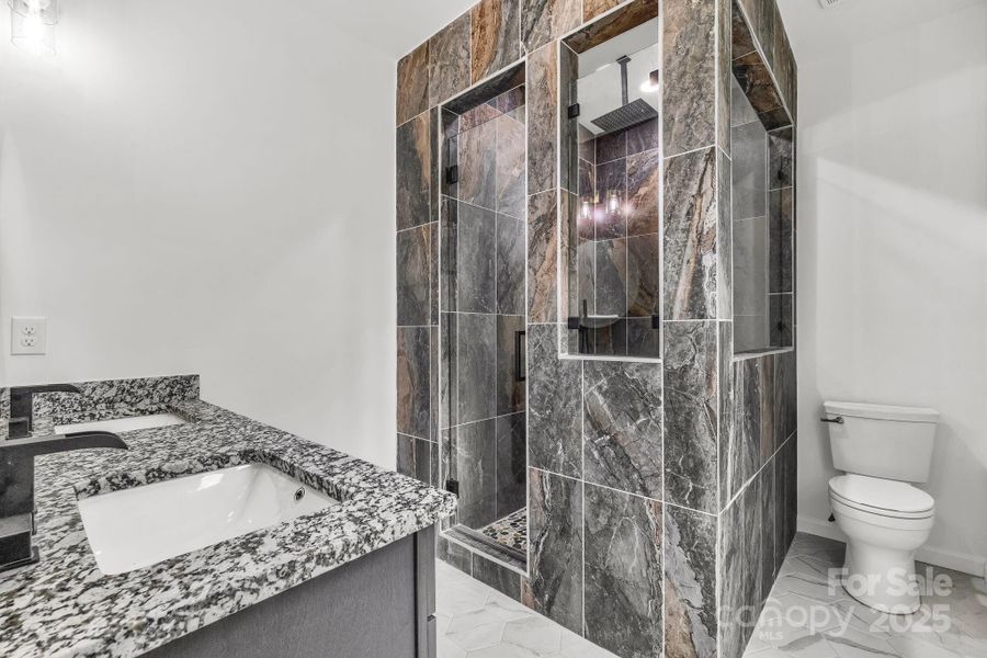 Furnished interior view inside a new home in , Shelby (Image 9).