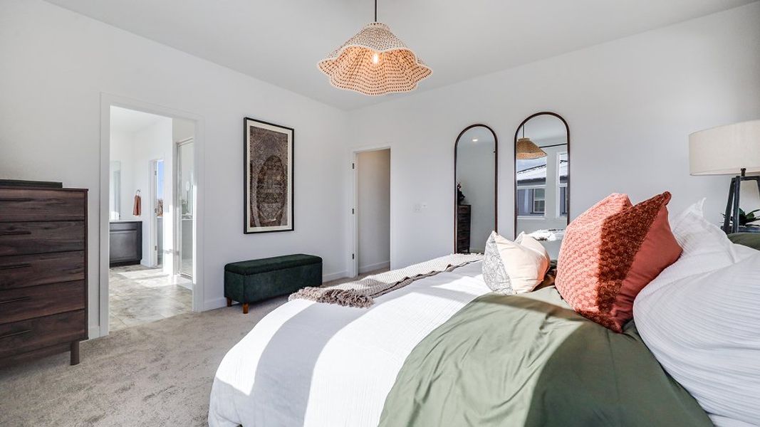 2581 Overlook Owners 2of2 F3 2581 Overlook Owners 2of2 F3