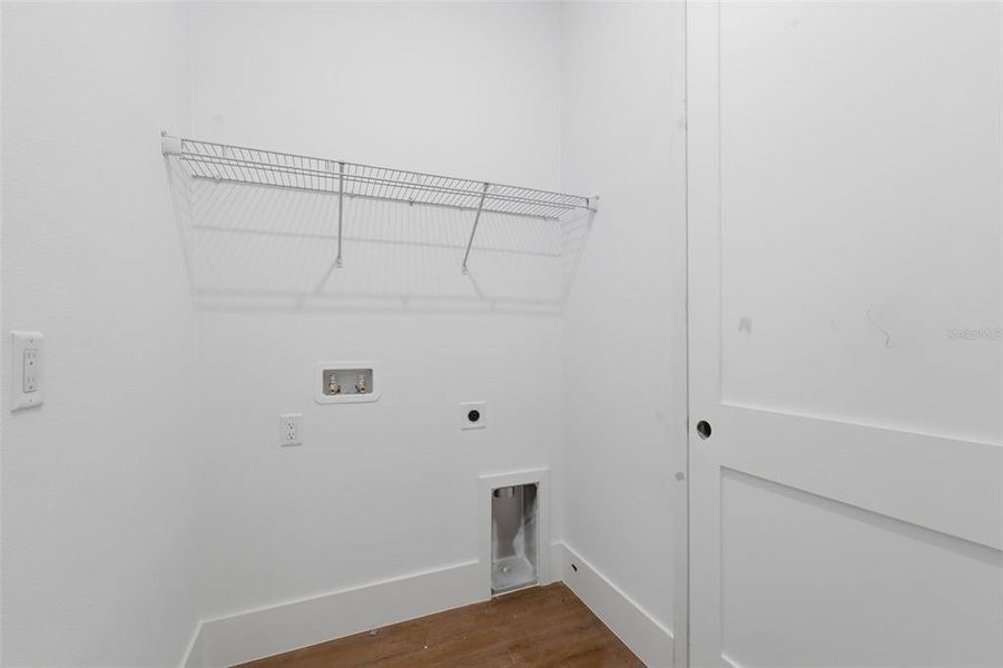 Spacious, unfurnished interior of a new home in , Ocala (Image 31).