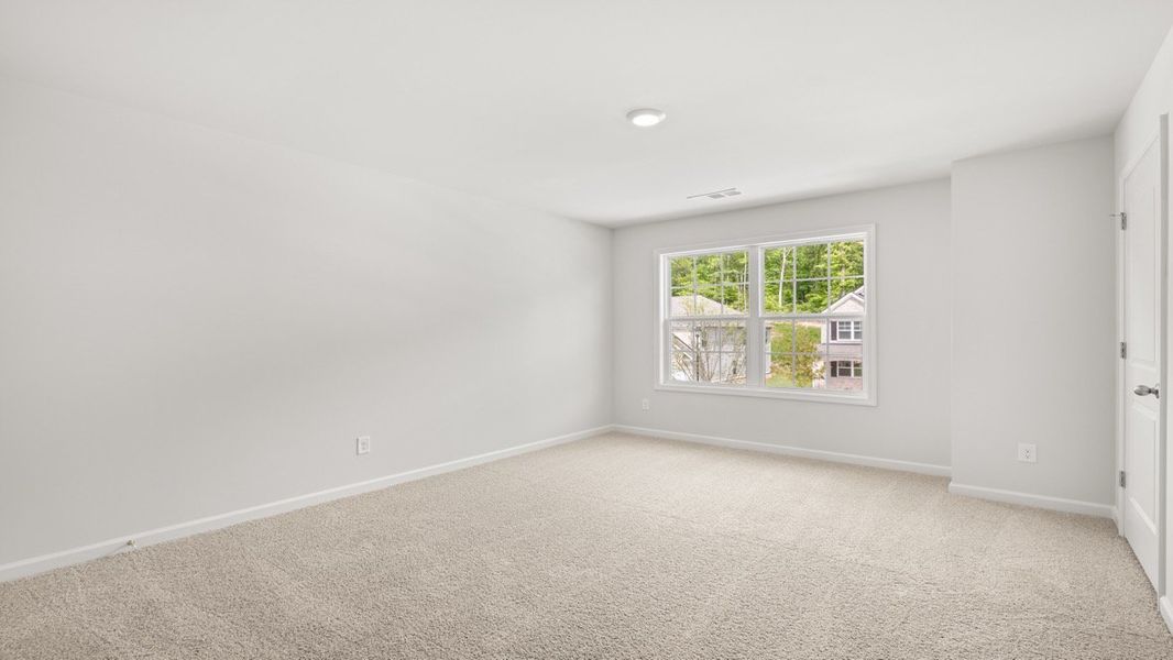 Representative unfurnished interior of a home built from the GRAYSON by D.R. Horton in Butner Estates, South Fulton (Image 37).