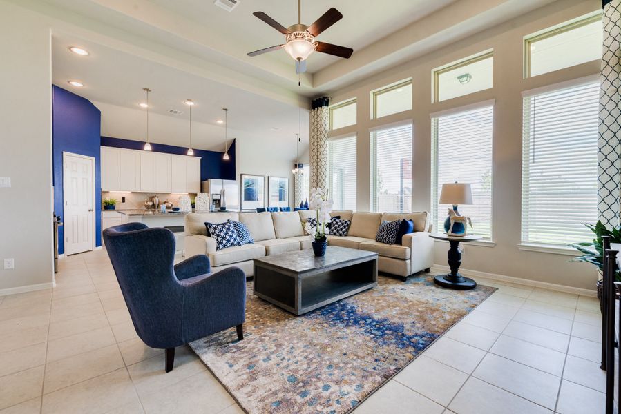Representative furnished interior of a home built from the Floor Plan 2543 by Colina Homes in Grand Magnolia, Magnolia (Image 6). Representative furnished interior of a home built from the Floor Plan 2543 by Colina Homes in Grand Magnolia, Magnolia (Image 6).