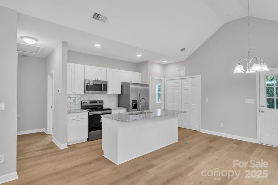 Image 43 of a home in .