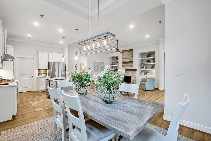 Charleston Harbor, Dining