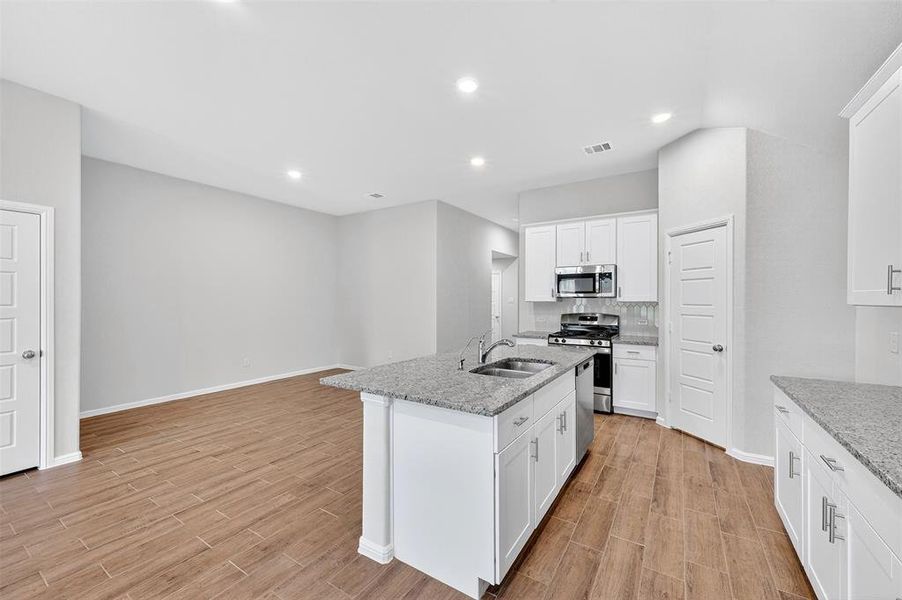 Furnished interior view inside a new home in Forest Park, Princeton (Image 14). Furnished interior view inside a new home in Forest Park, Princeton (Image 14).