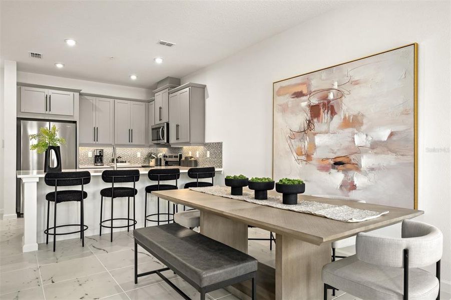 Furnished interior view inside a new home in , Orlando (Image 9).