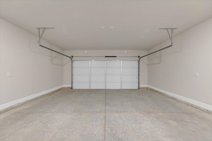 Spacious, unfurnished interior of a new home in Scarlett Place, Bowdon (Image 33).