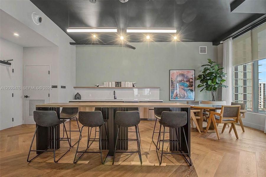 Community amenities in , Miami (Image 29).