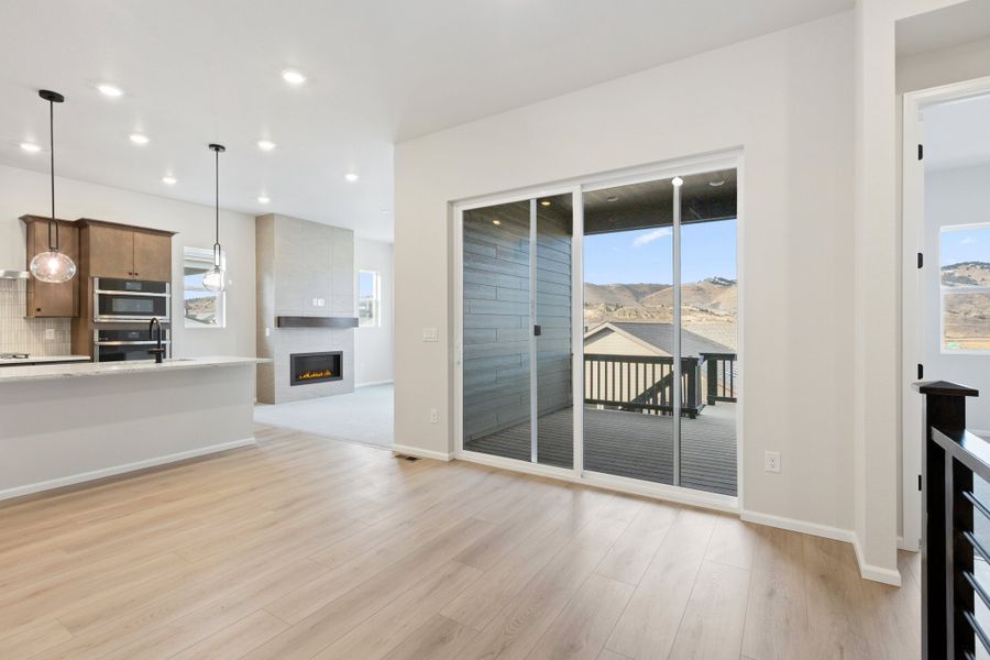 Spacious, unfurnished interior of a new home in The Manors Collection at Golden Overlook, Golden (Image 11).