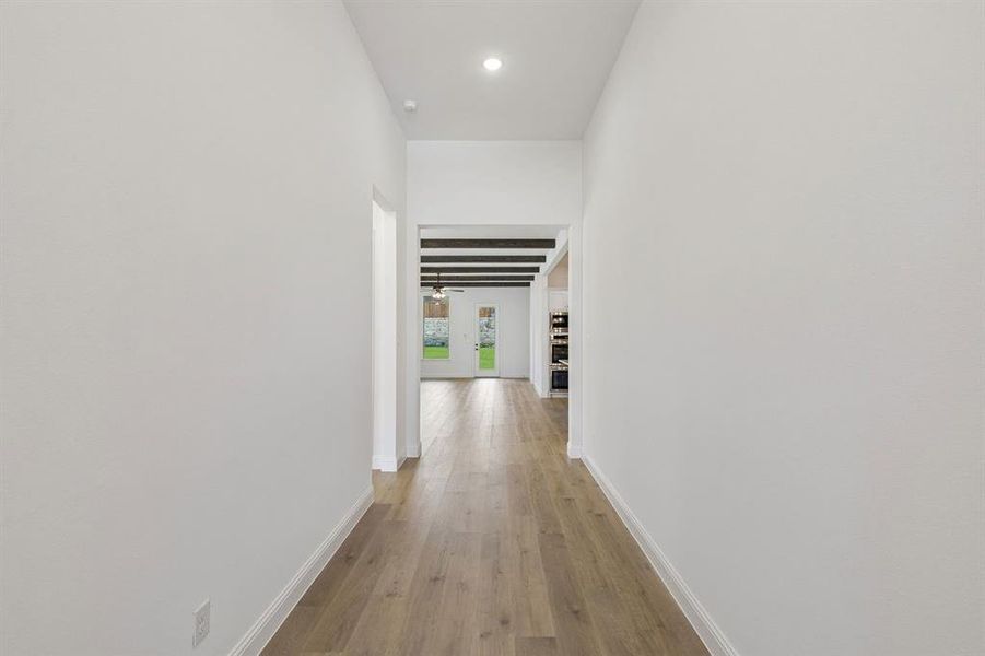 Spacious, unfurnished interior of a new home in Timberbrook, Justin (Image 14). Spacious, unfurnished interior of a new home in Timberbrook, Justin (Image 14).