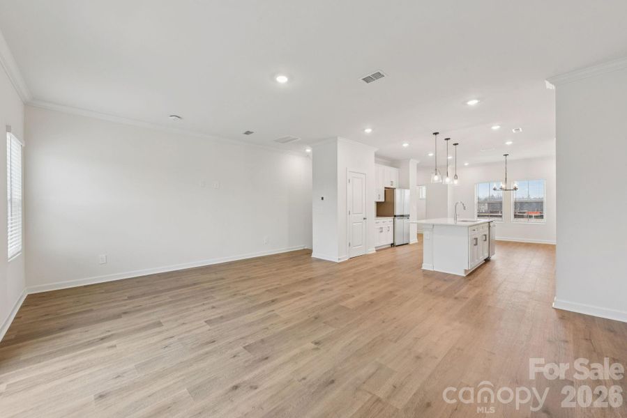 Photo is not of the actual home but is an inspirational photo of builder’s model home and may depict options, furnishings, and/or decorator features that are not included.