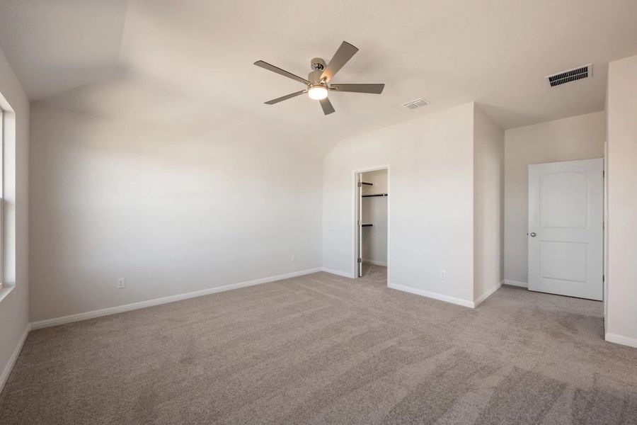 Spacious, unfurnished interior of a new home in Cannon Ranch, Dripping Springs (Image 43).