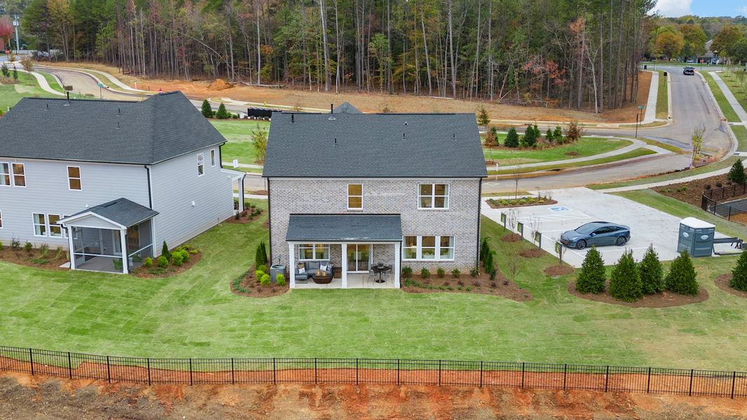 Representative exterior details of a home built from the Woodwright by Tri Pointe Homes in Alton Creek, Mint Hill (Image 24).