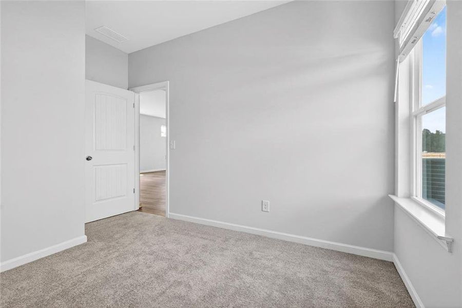 Spacious, unfurnished interior of a new home in Meadowbrook, Cartersville (Image 21). Spacious, unfurnished interior of a new home in Meadowbrook, Cartersville (Image 21).