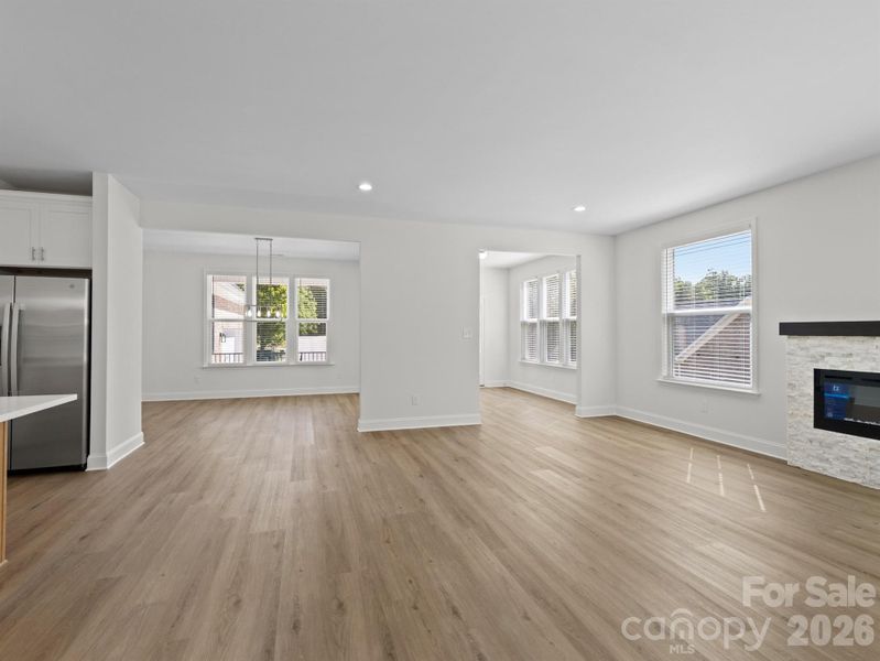 Spacious, unfurnished interior of a new home in College Place, Lancaster (Image 22).