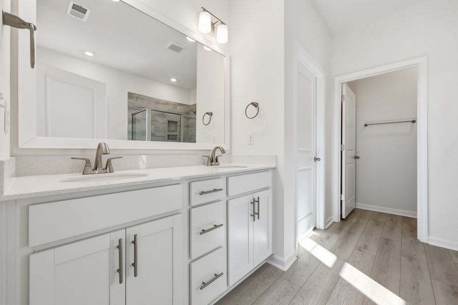 Representative furnished interior of a home built from the Bailey II by Great Southern Homes in Oak Hollow, Longs (Image 54).