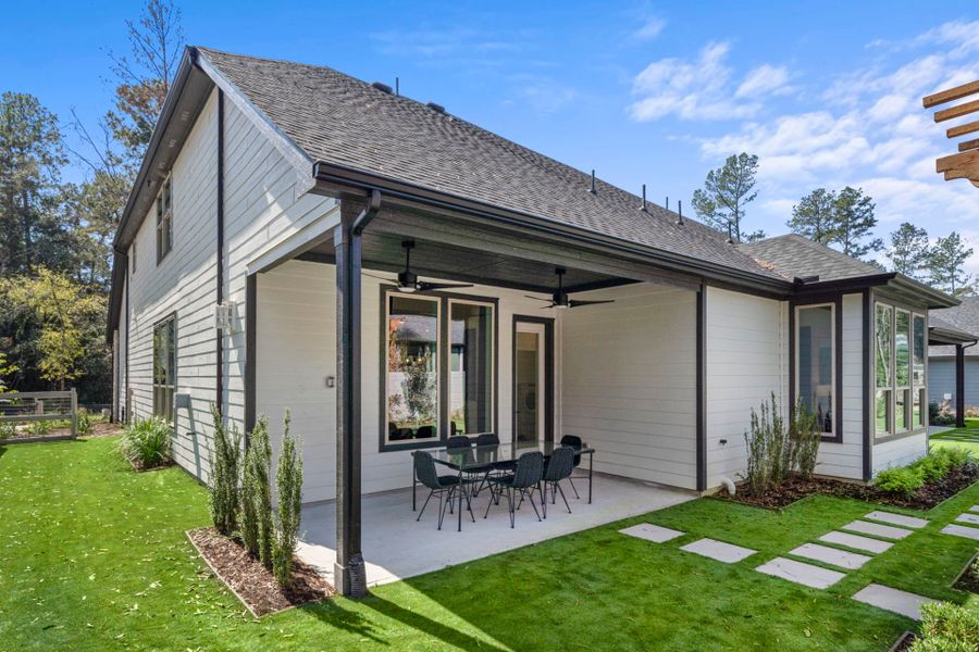 Representative exterior details of a home built from the Iredell by Pulte Homes in Pulte Homes at Two Step Farm, Montgomery (Image 4). Representative exterior details of a home built from the Iredell by Pulte Homes in Pulte Homes at Two Step Farm, Montgomery (Image 4).