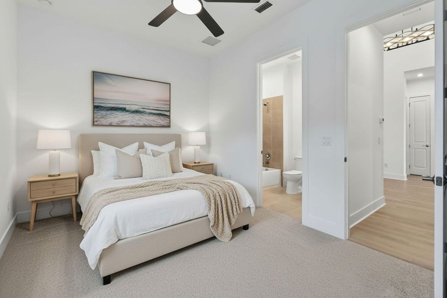 VirtuallyStaged-Bedroom02