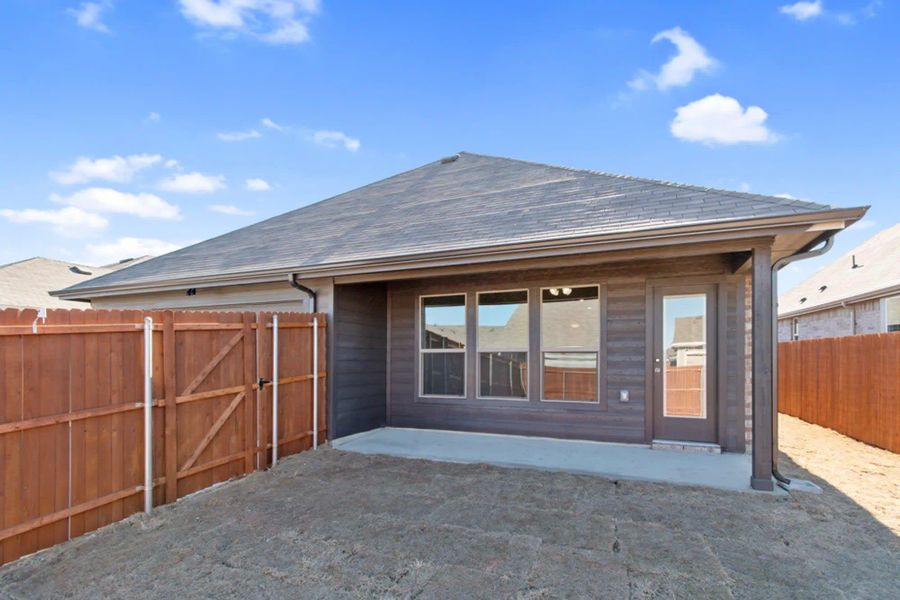 Rear Exterior | Concept 1958 at Redden Farms - Classic Series in Midlothian, TX by Landsea Homes