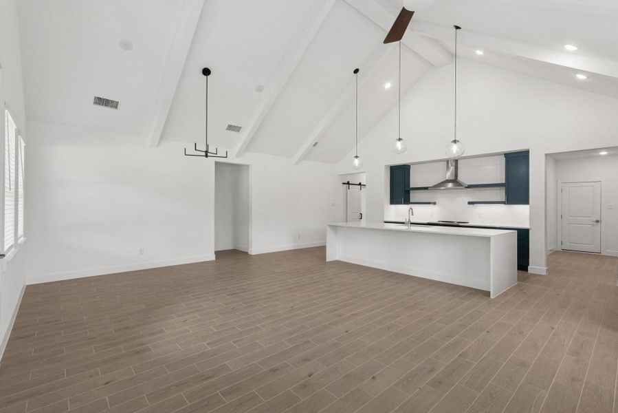 Spacious, unfurnished interior of a new home in Tarkington Timbers, Cleveland (Image 24). Spacious, unfurnished interior of a new home in Tarkington Timbers, Cleveland (Image 24).