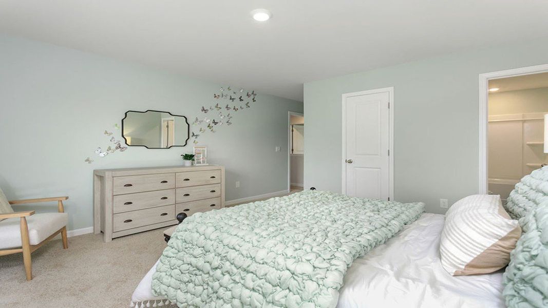 Furnished interior view inside a new home in The Estates at Edinborough, Gibsonville (Image 27).
