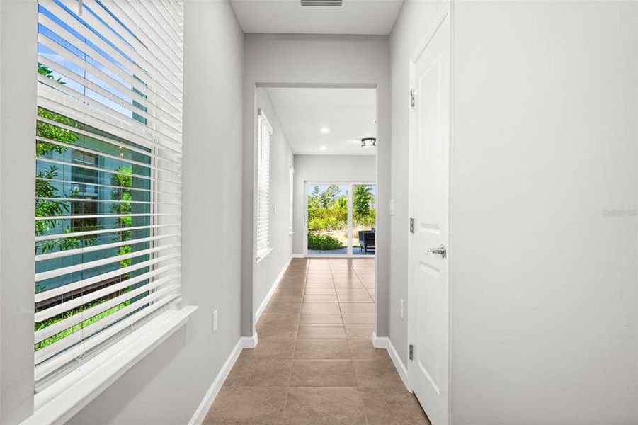 Spacious, unfurnished interior of a new home in , Punta Gorda (Image 31).