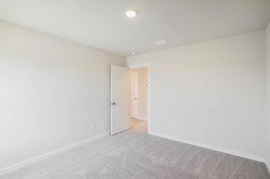 Spacious, unfurnished interior of a new home in Sperling Farms, Ferris (Image 20). Spacious, unfurnished interior of a new home in Sperling Farms, Ferris (Image 20).