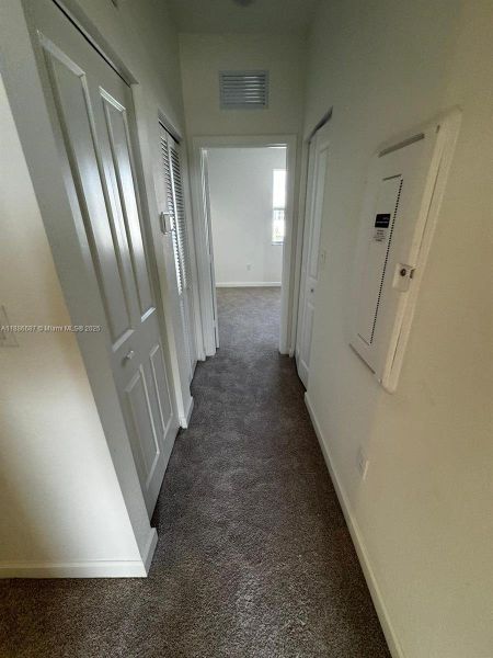 Spacious, unfurnished interior of a new home in , Homestead (Image 10).