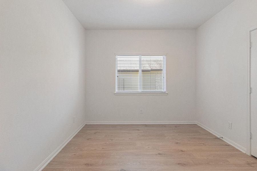 Spacious, unfurnished interior of a new home in Columbia Lakes, West Columbia (Image 24). Spacious, unfurnished interior of a new home in Columbia Lakes, West Columbia (Image 24).