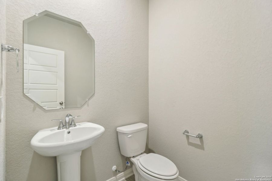 Image 48 of a home in Autry Pond. Image 48 of a home in Autry Pond.