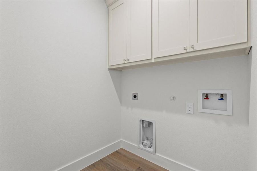 Spacious, unfurnished interior of a new home in , Denison (Image 22).