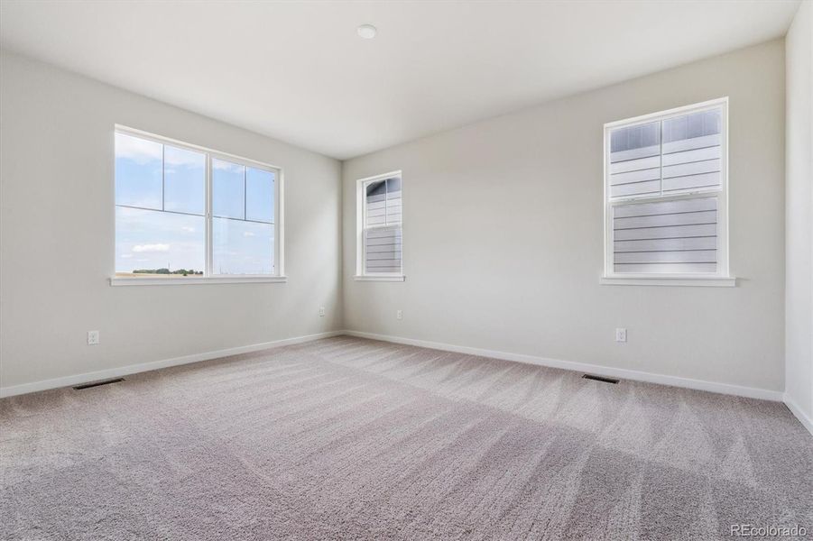 Spacious, unfurnished interior of a new home in Floret Collection at Parkdale Commons, Lafayette (Image 26).