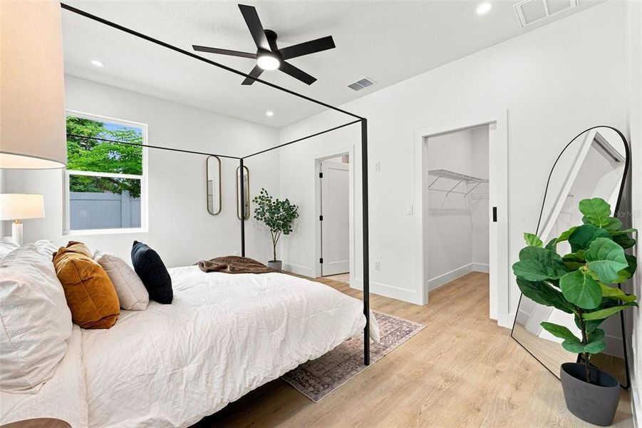 Furnished interior view inside a new home in , Tampa (Image 16).
