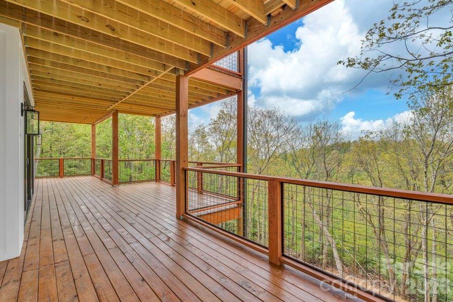 Lower-level deck