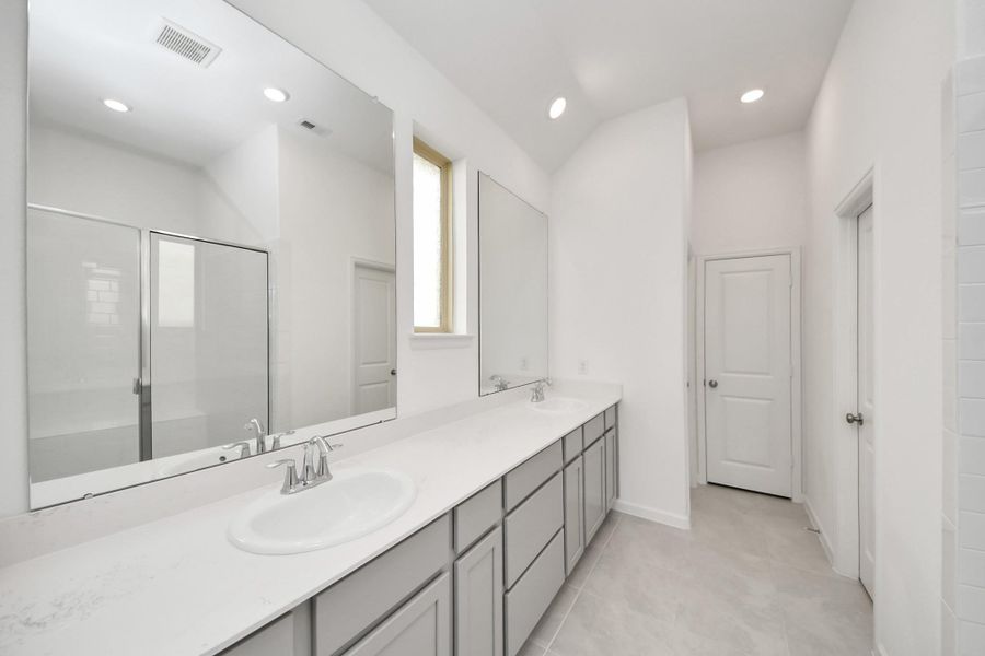 Furnished interior view inside a new home in Tavola: Fairway Collection, New Caney (Image 8).