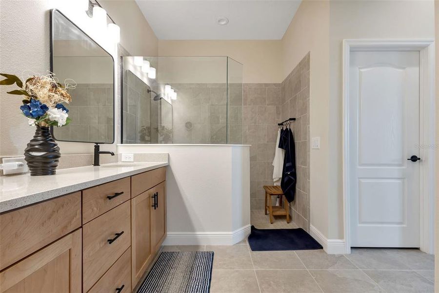 Furnished interior view inside a new home in , Punta Gorda (Image 15).