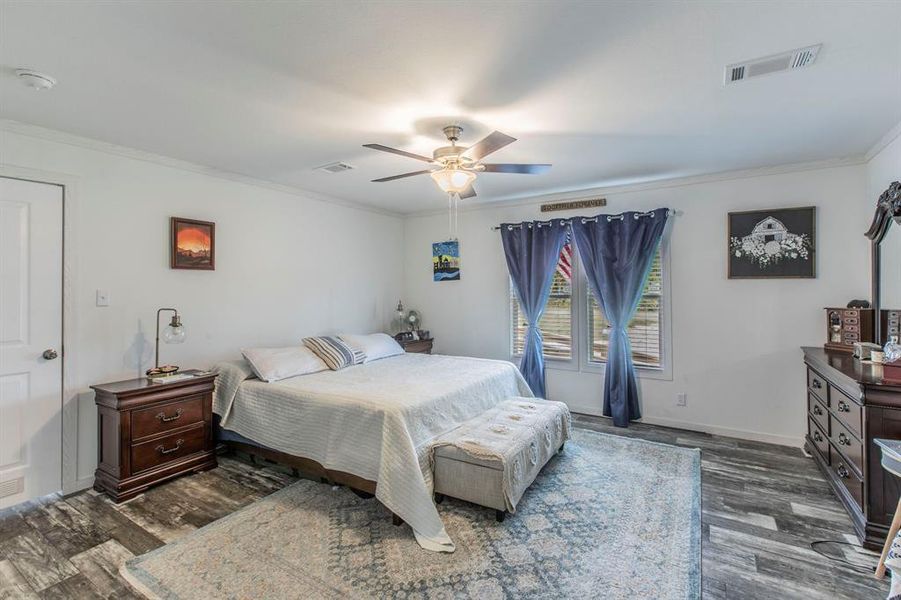 Furnished interior view inside a new home in , Moody (Image 13). Furnished interior view inside a new home in , Moody (Image 13).