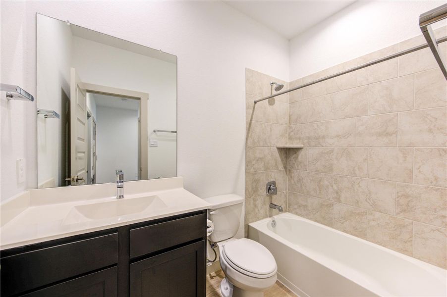 Furnished interior view inside a new home in , Katy (Image 15).