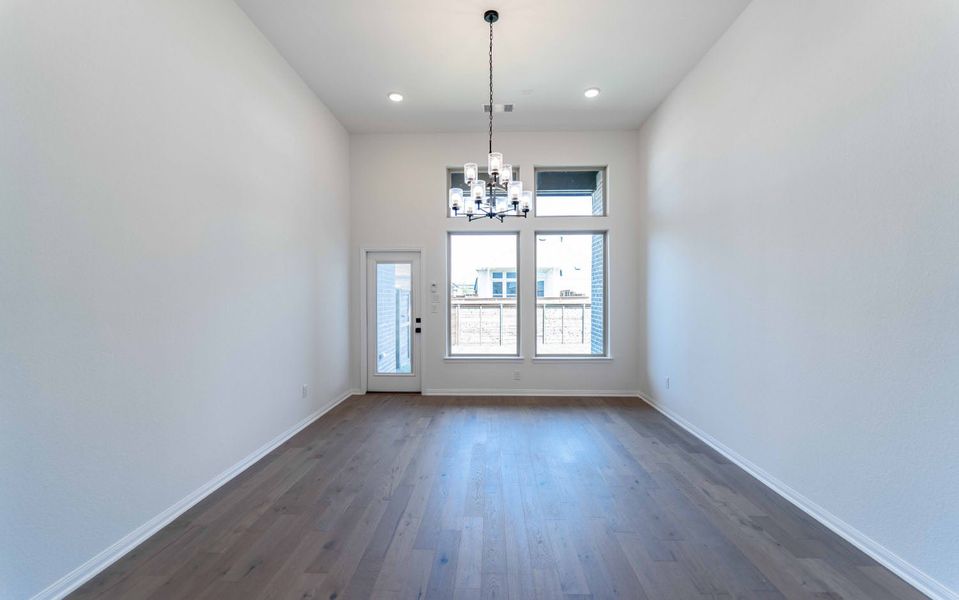 Spacious, unfurnished interior of a new home in Solterra, Mesquite (Image 21).
