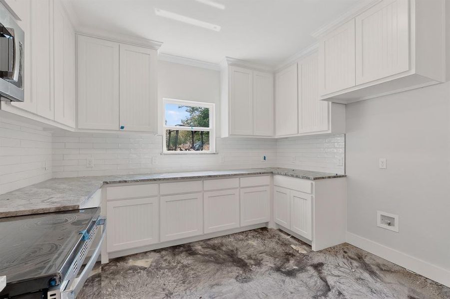 Image 33 of a home in .