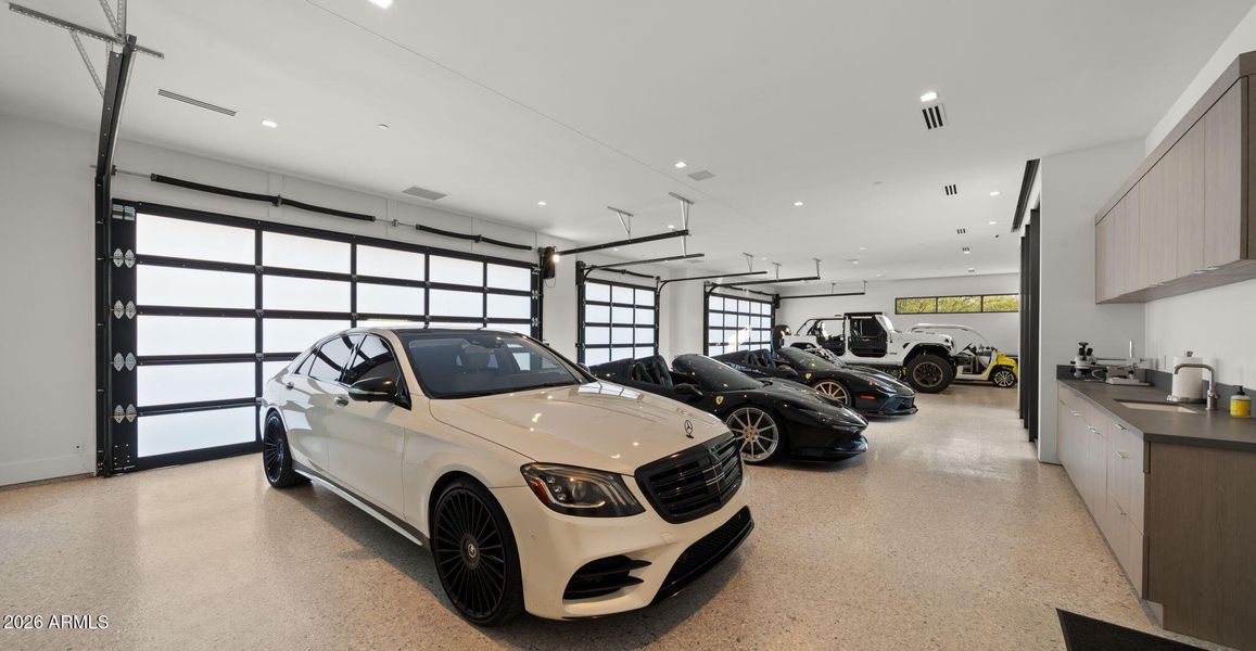 80-web-or-mls-Garage2