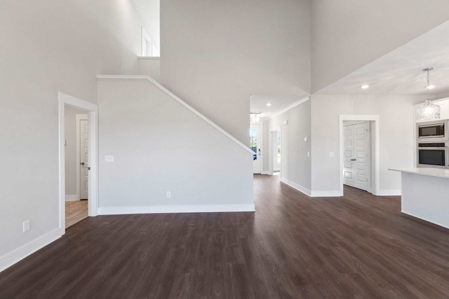 Spacious, unfurnished interior of a new home in , Hendersonville (Image 5).