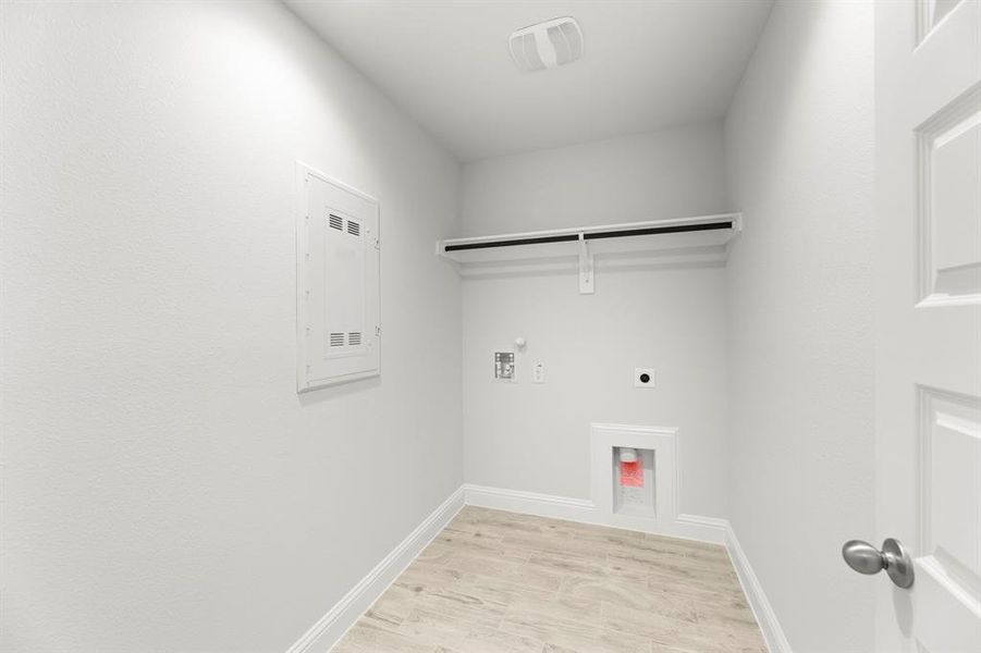 08. 3013 Rembrandt - Utility