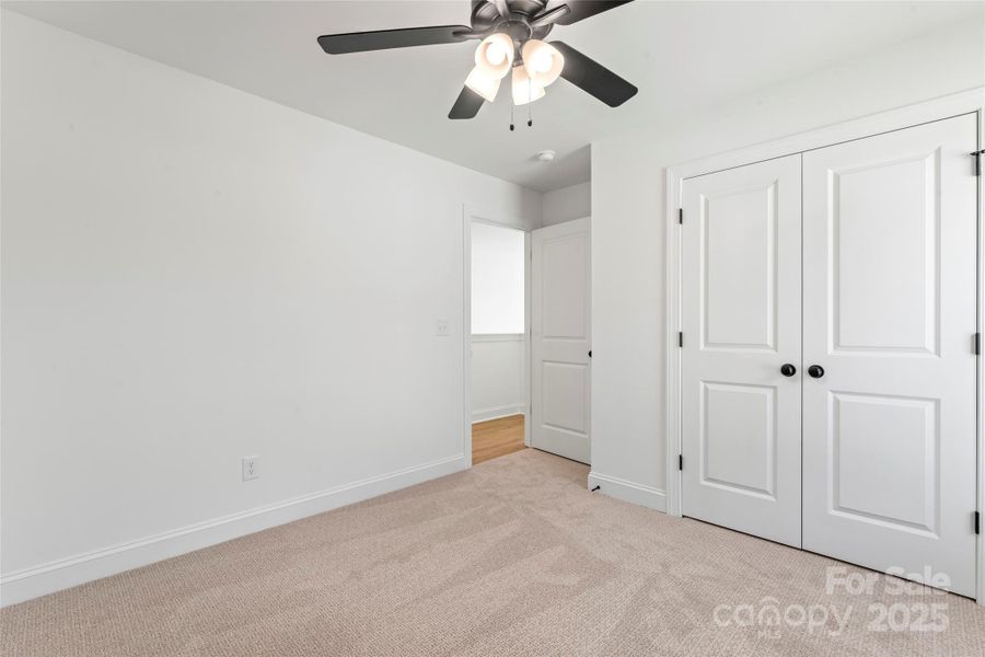 Spacious, unfurnished interior of a new home in , Harrisburg (Image 21).