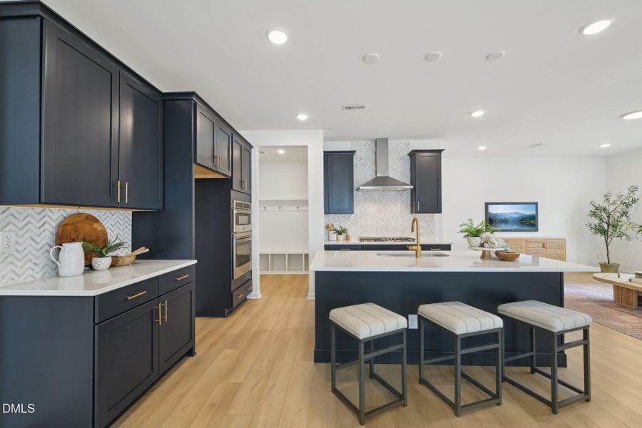 12-web-or-mls-Emeline Way 10-012 12-web-or-mls-Emeline Way 10-012