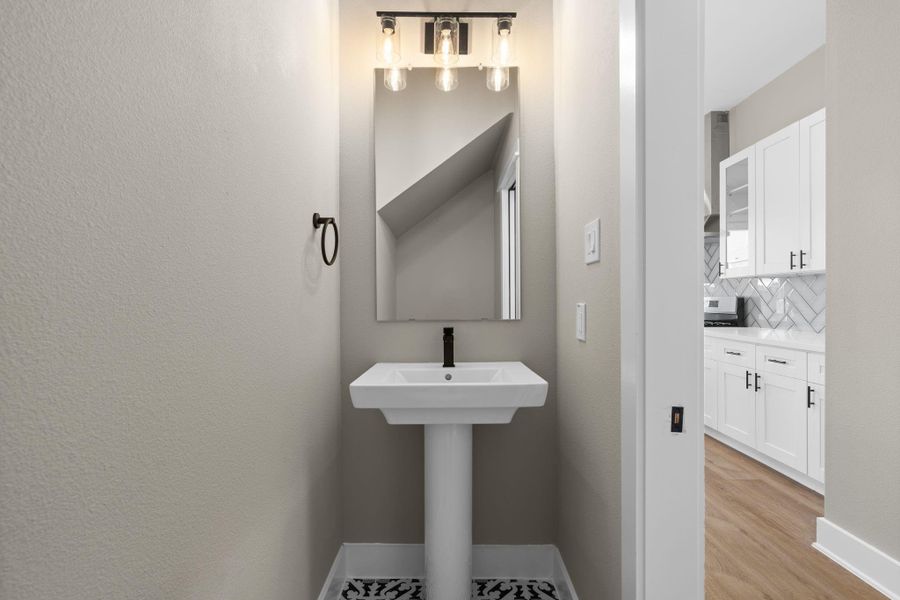 Furnished interior view inside a new home in , Houston (Image 6). Furnished interior view inside a new home in , Houston (Image 6).